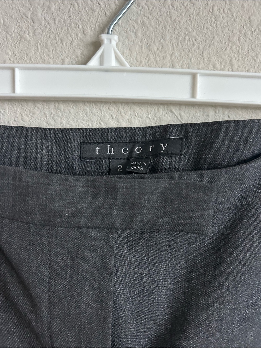 NWT 235$ Theory Dark Gray 96% Wool Wide Leg Dress Pants - Picture 4 of 13